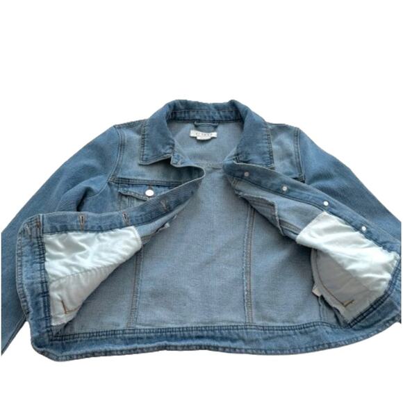 Ci Sono Denim Collection Distressed Silver Tone Buttons Jean Jacket Size Medium - Picture 10 of 12